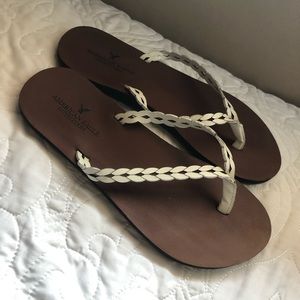 American Eagle White Flip-Flops